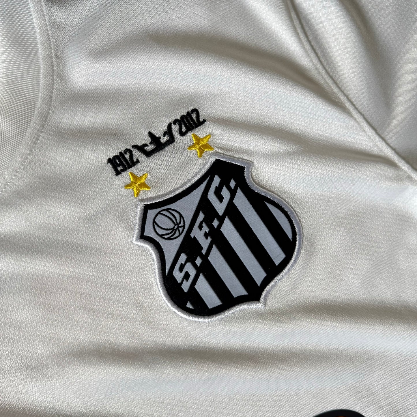 SANTOS FC RETRO SOCCER JERSEY 2012