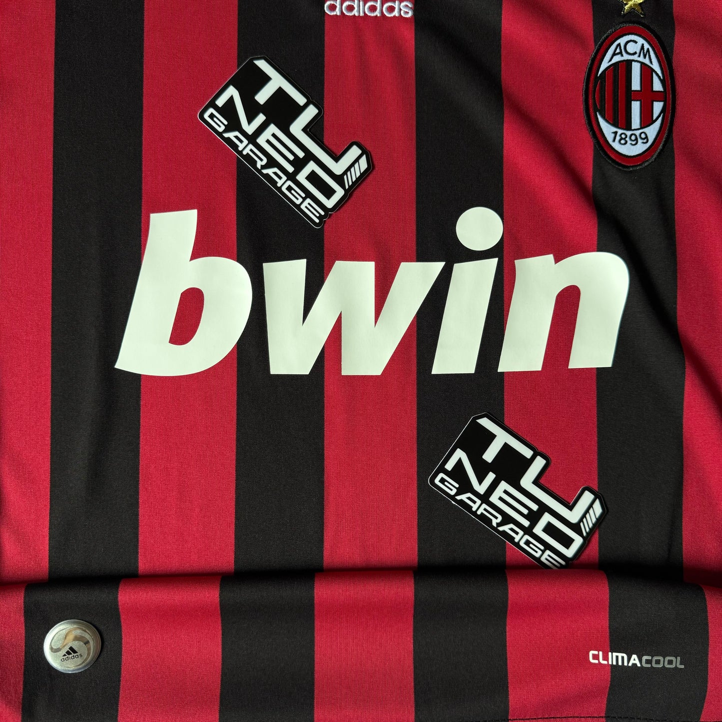 AC MILAN HOME 2009/10 JERSEY RETRO LONG SLEEVE + PATCHES