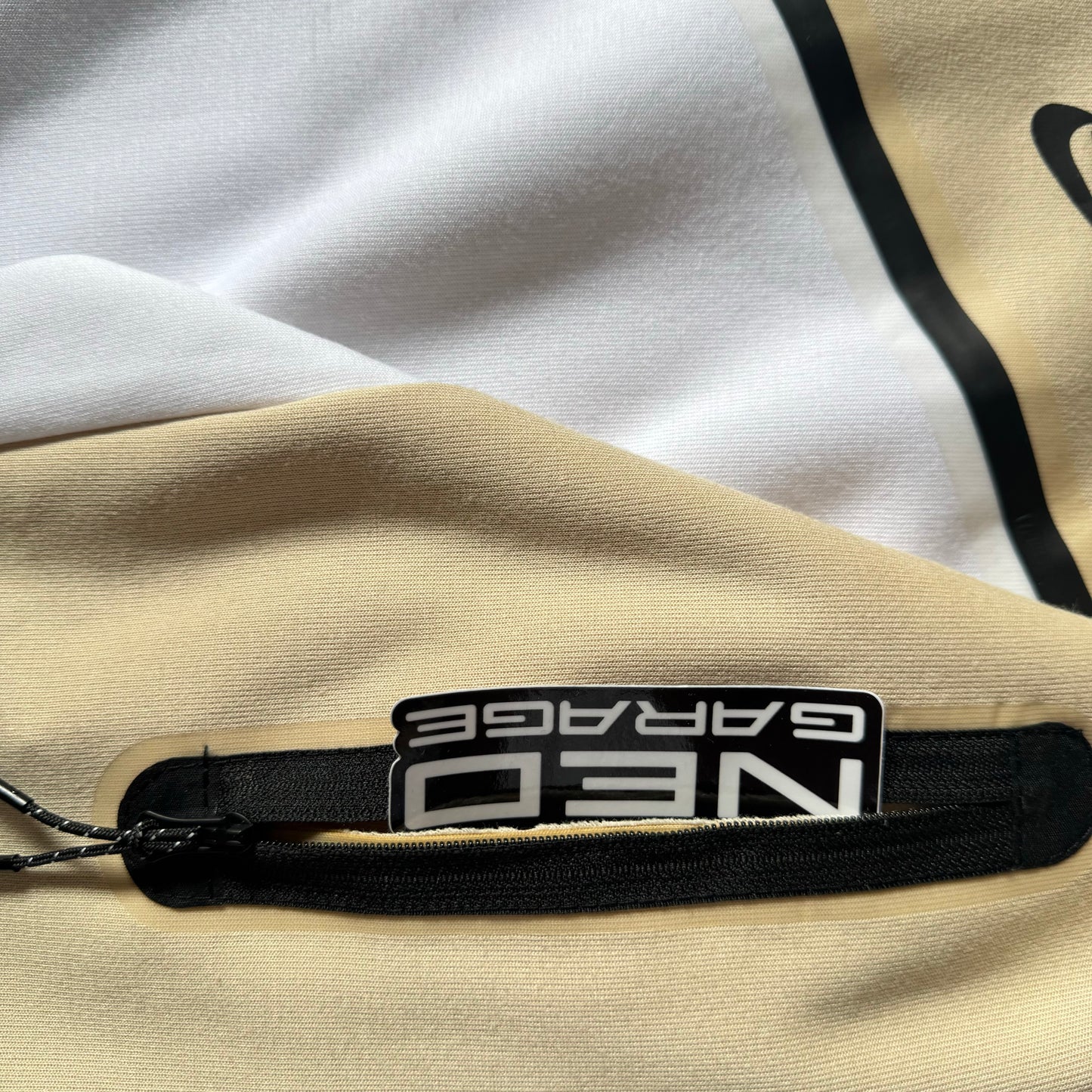 TRACKSUIT NIKE vs SYNA BEIGE CUSTOM TUNEDGARAGEWORLD