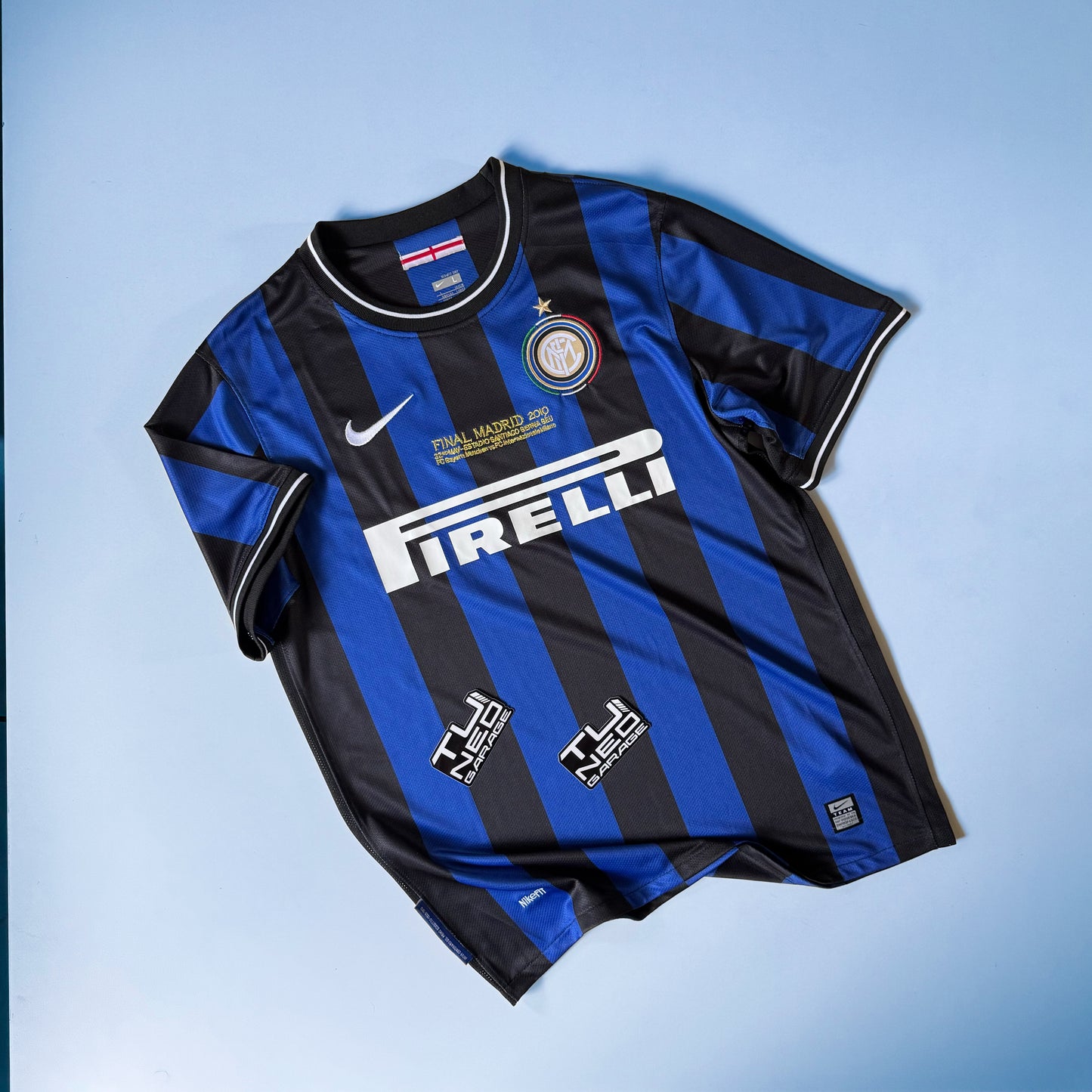 RETRO INTER MILAN HOME 2009/10 CUSTOM ANGELS