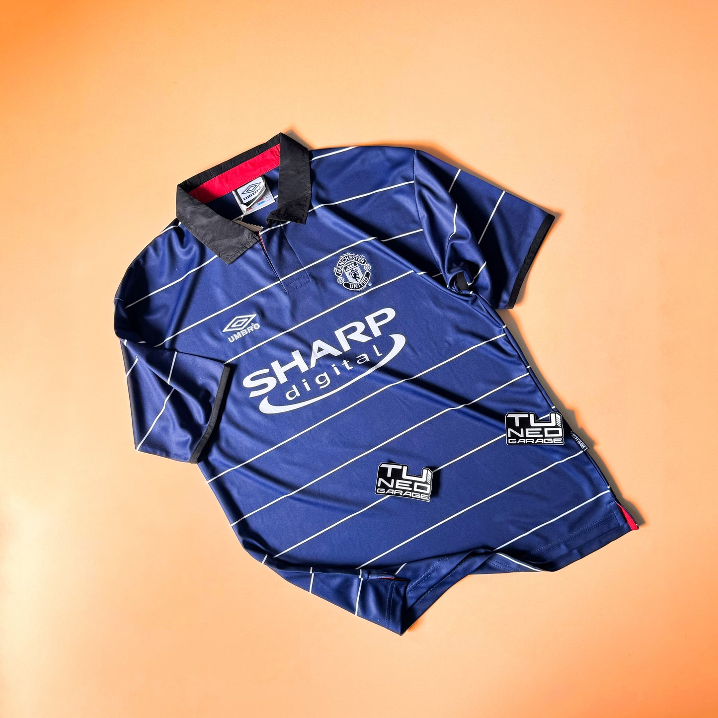 MANCHESTER UNITED AWAY JERSEY 1999/2000 RETRO