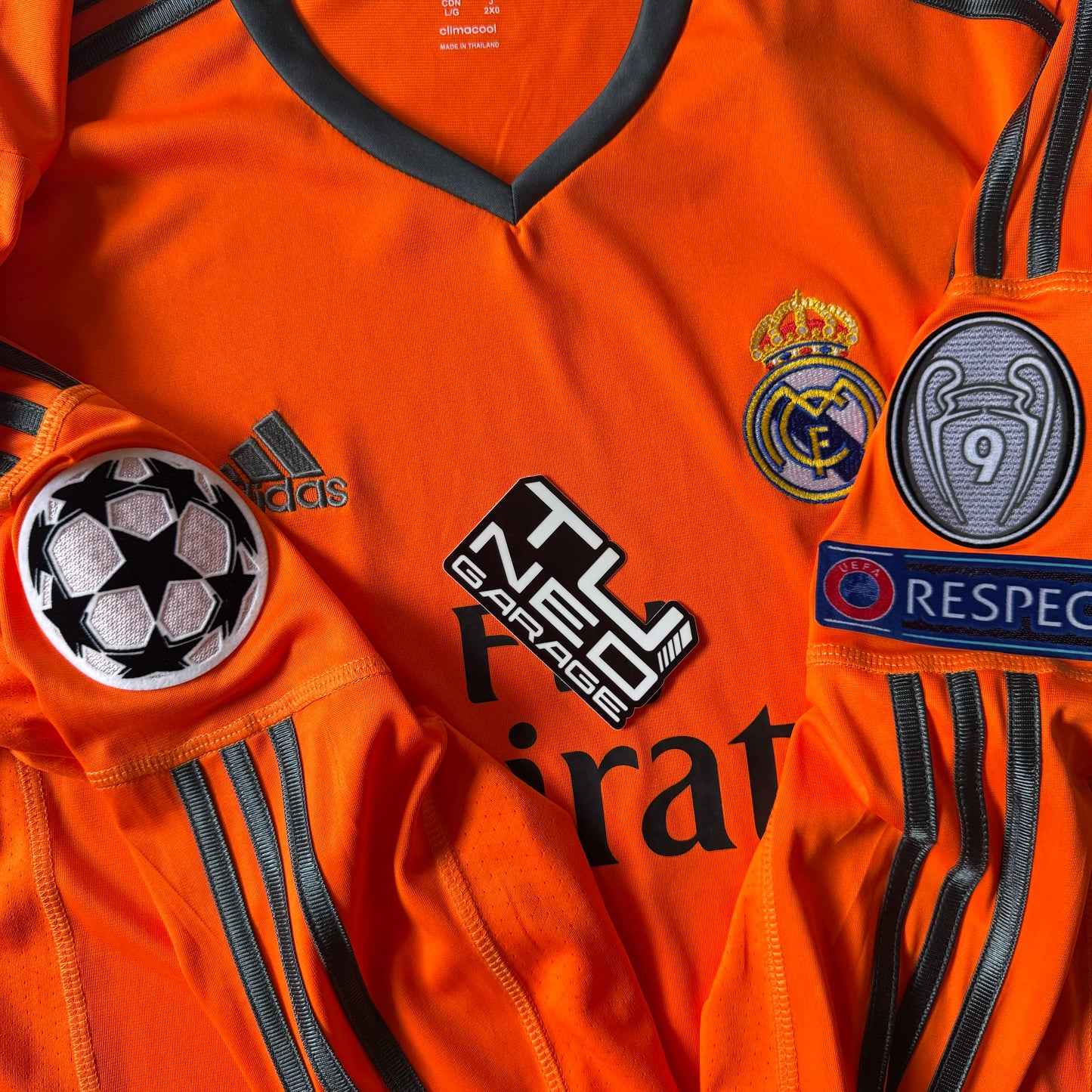 RETRO REAL MADRID AWAY 2013/14 ORANGE LONG SLEEVE + PATCHES