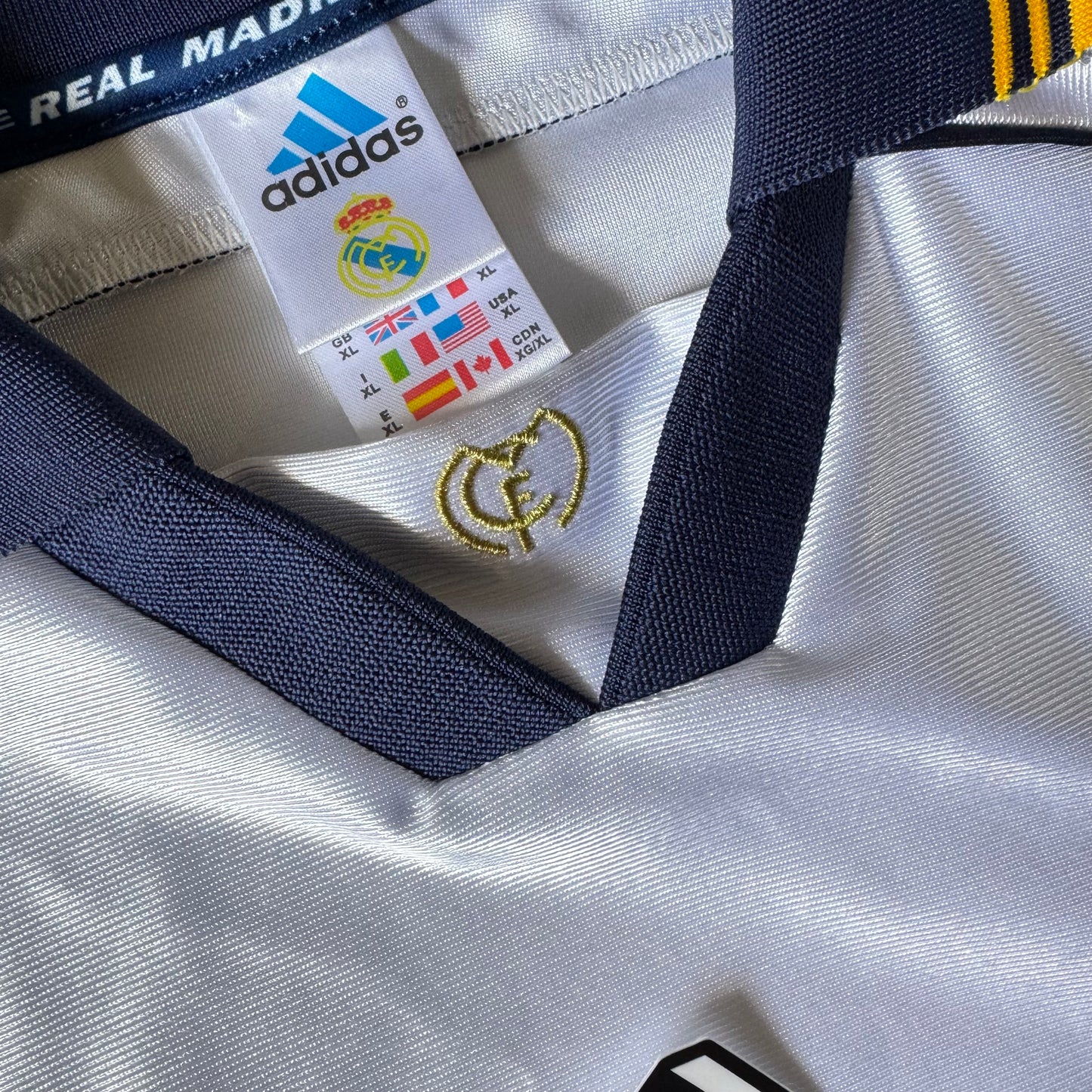 RETRO REAL MADRID HOME JERSEY 98