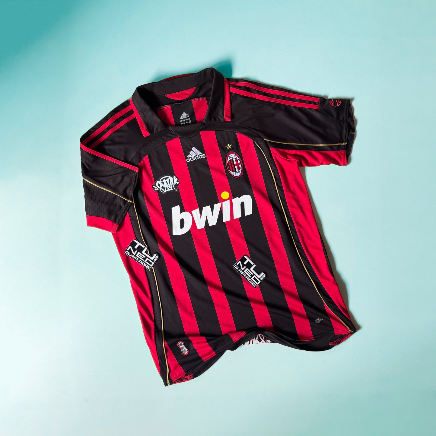 SYNA x AC MILAN (RETRO JERSEY 2006/07 HOME)