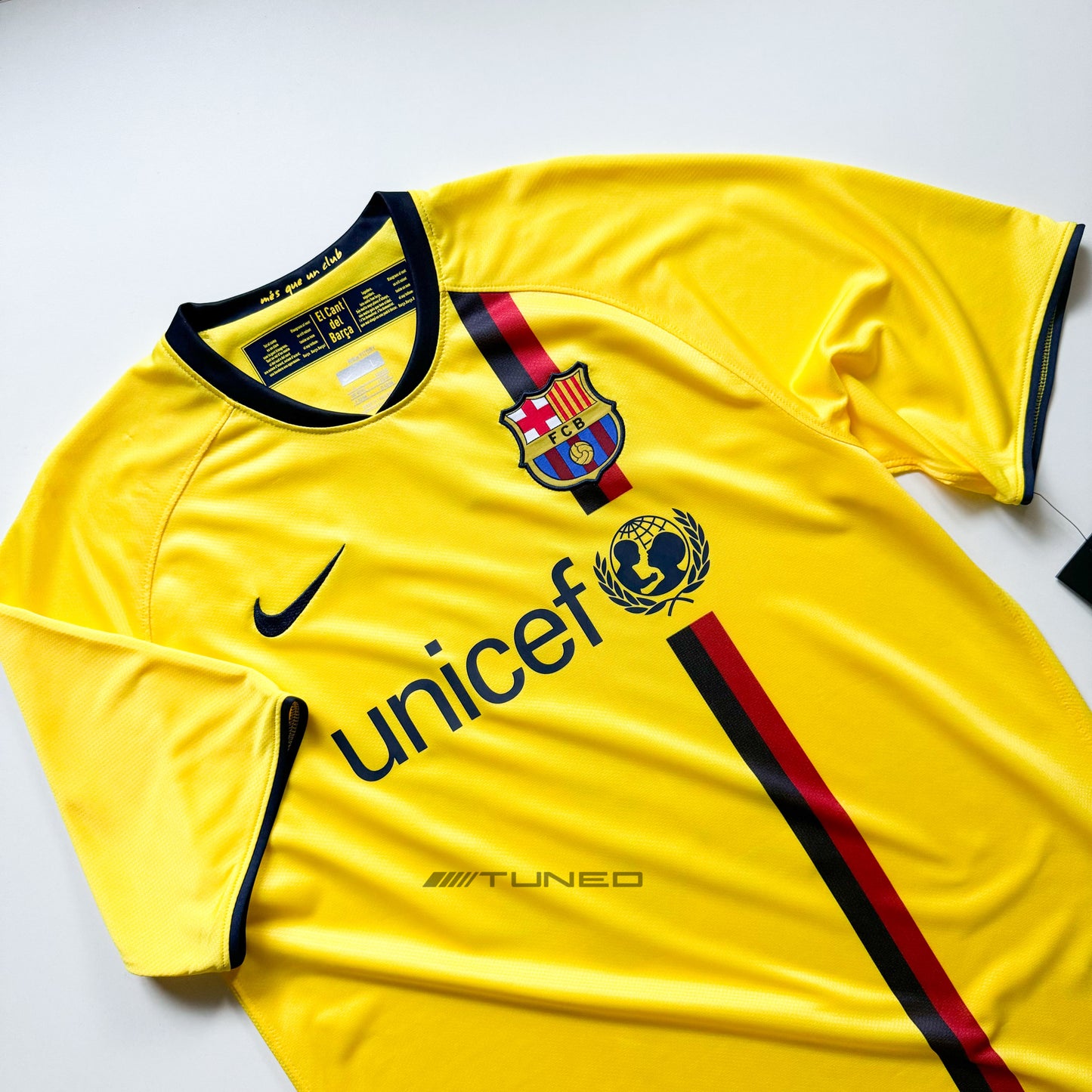 RETRO BARCELONA THIRD 2009/10 CUSTOM “I AM FAVELA”