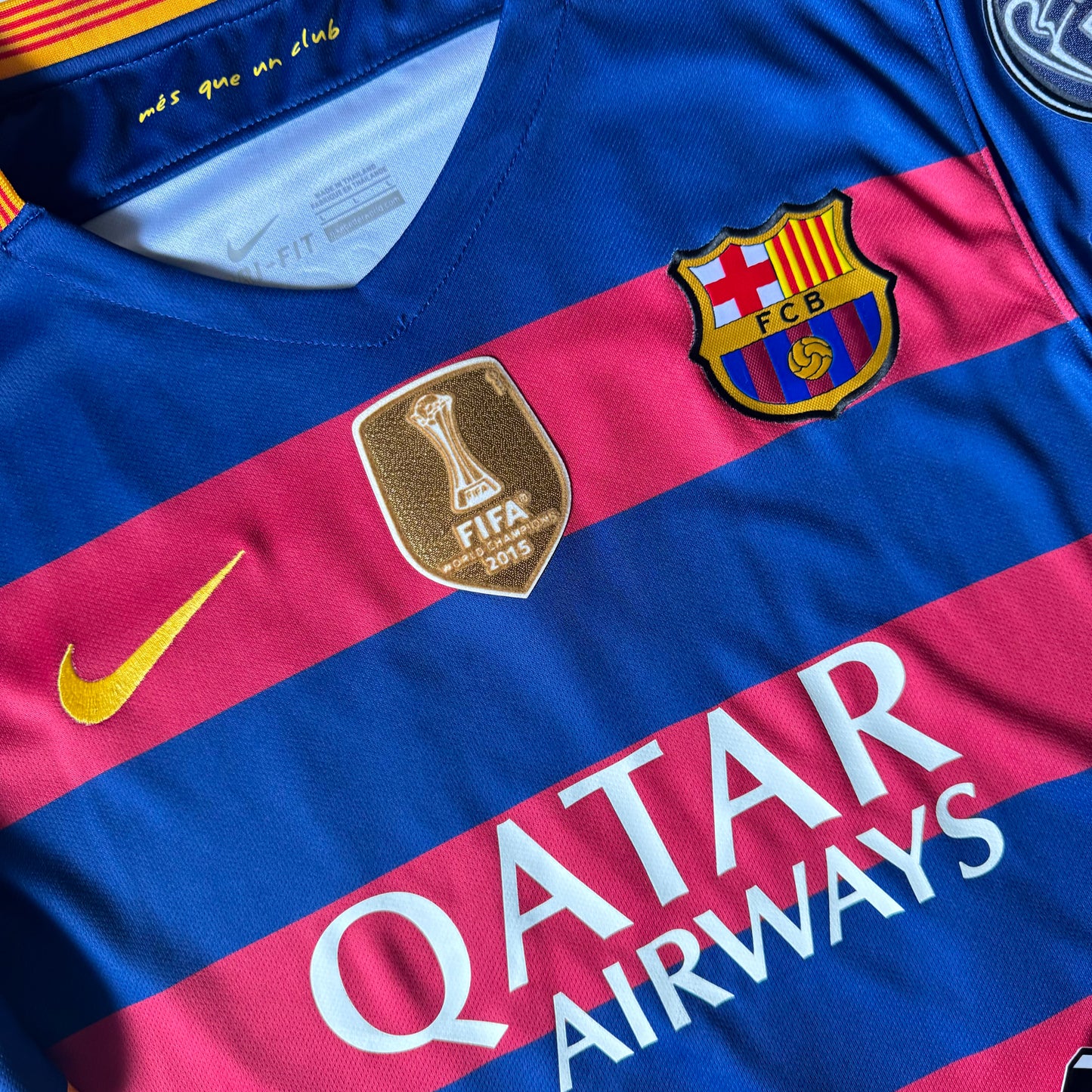 FC BARCELONA HOME KIT 2015/16 RETRO + PATCHES NEYMAR JR #11