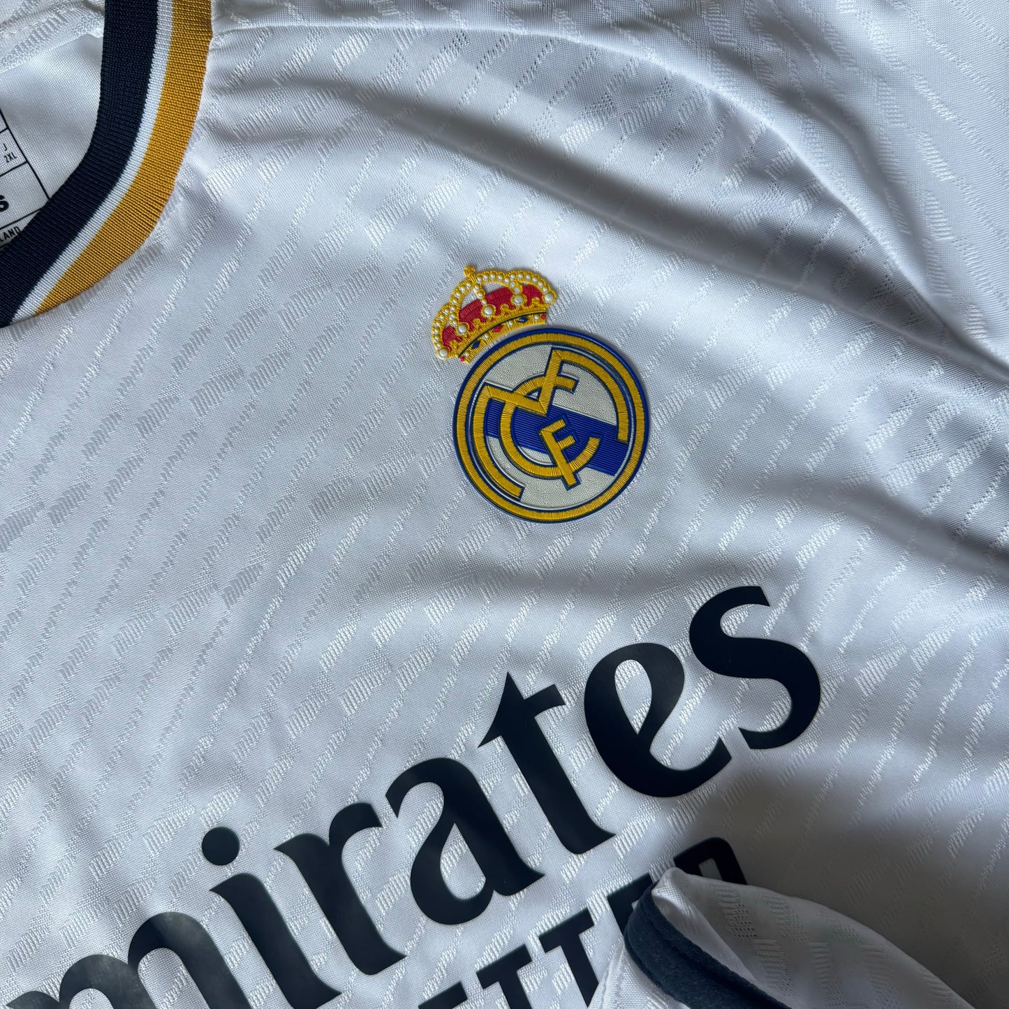 REAL MADRID HOME JERSEY 2023/24 AUTENTHIC VERSION