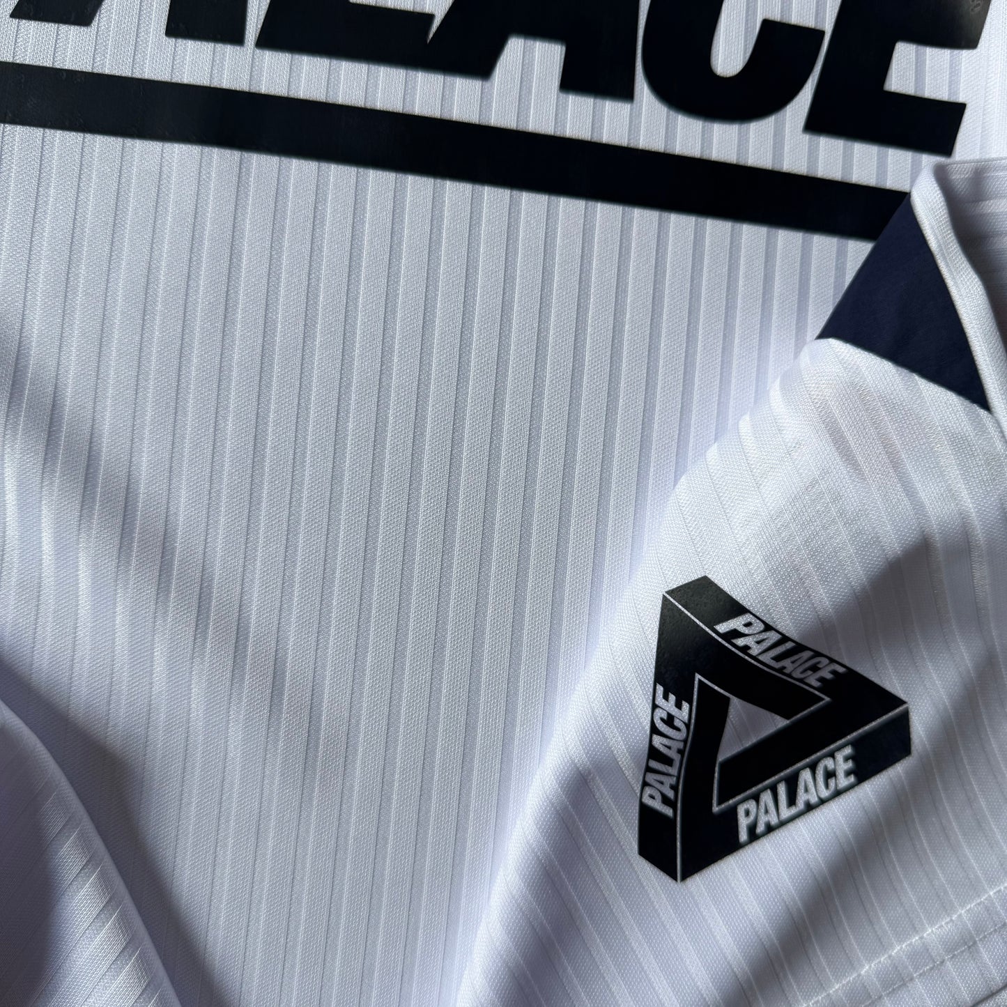 PALACE X ENGLAND (RETRO HOME JERSEY 98’S)