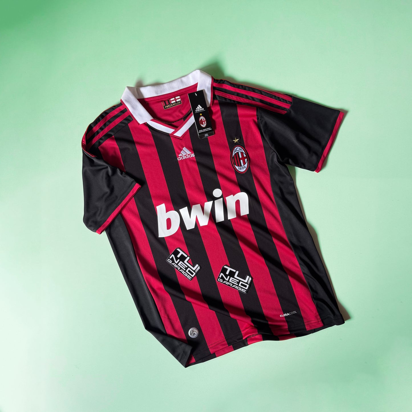 AC MILAN 2009/10 HOME JERSEY RETRO