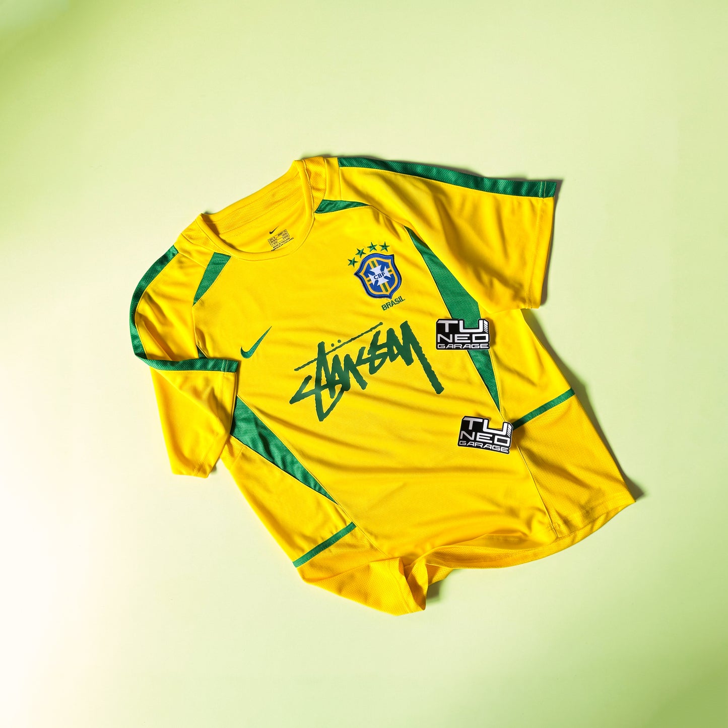 BRASIL 2002 YELLOW STUSSY