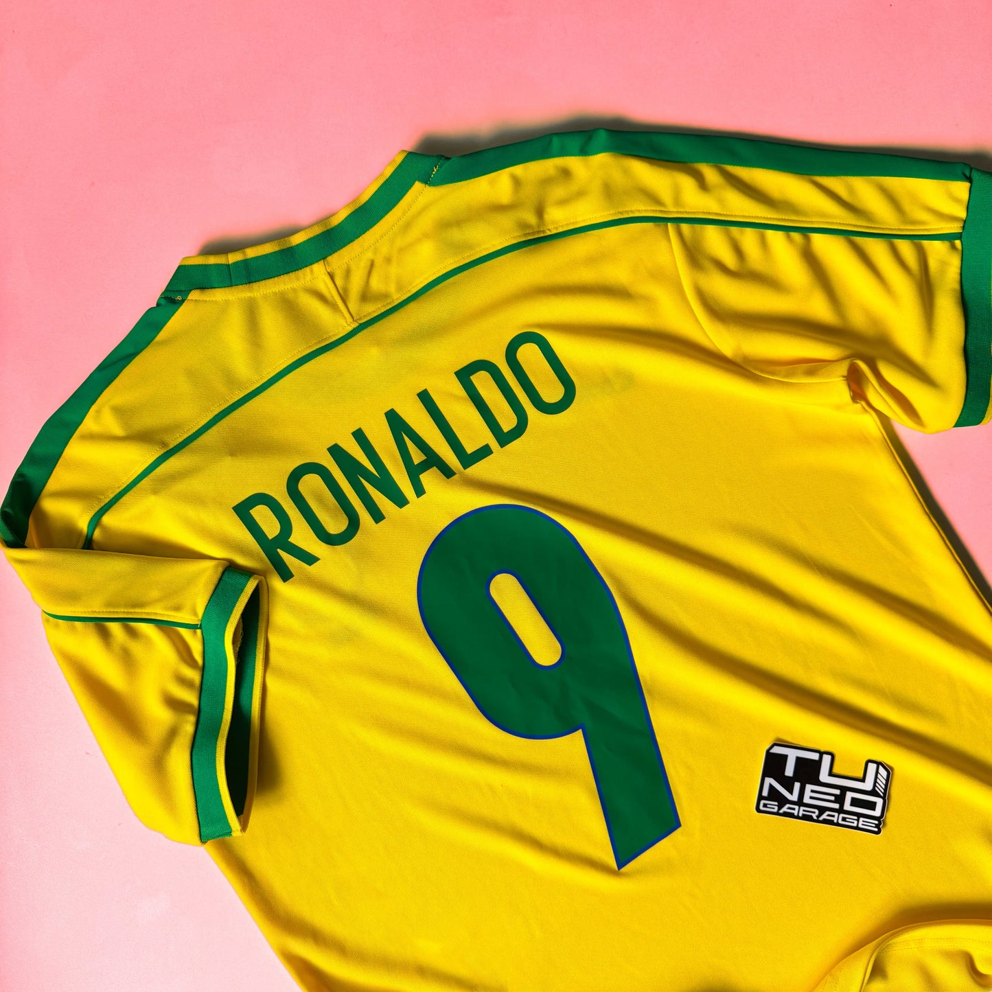 RETRO BRASIL 98 YELLOW JERSEY RONALDO 9