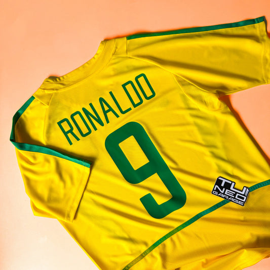 RETRO BRASIL 2002 YELLOW JERSEY RONALDO 9